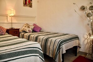 2 Schlafzimmer, Bügeleisen/Bügelbrett, Reisekinderbett, kostenloses WLAN