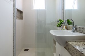 Standard Villa | Bathroom | Shower - Cor de Búzios B37 (Búzios)