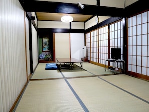 Room - Kawamoto Ryokan (Akiota)