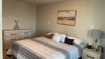 3 bedrooms, iron/ironing board, WiFi