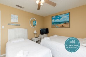 2 chambres, fer et planche à repasser, Wi-Fi, literie fournie