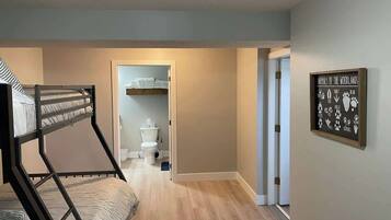 6 camere, Wi-Fi, lenzuola