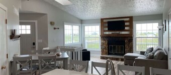 Bayview Double Condo 1 & 2, Ogallala Beach