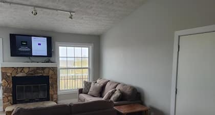 Bayview Condos #3, Ogallala Beach! Great Location!