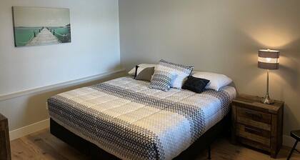 Bayview Condos #3, Ogallala Beach! Great Location!