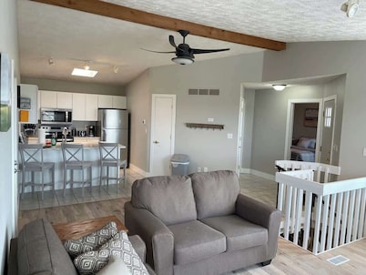 4 Furnished Condos, 12 Bed/8 Bath Great Lake Views