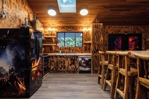 Fridge, microwave, oven, stovetop - airD&D  Canada (Chilliwack)