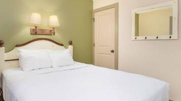 1 chambre, fer et planche à repasser, accès au Wi-Fi (inclus)