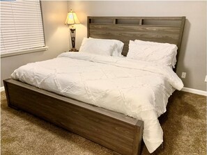 3 bedrooms, iron/ironing board, WiFi, bed sheets