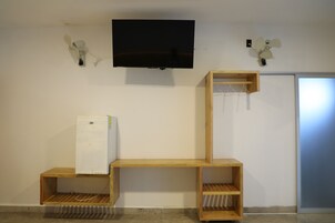 Standard Room, 2 King Beds | Bed sheets