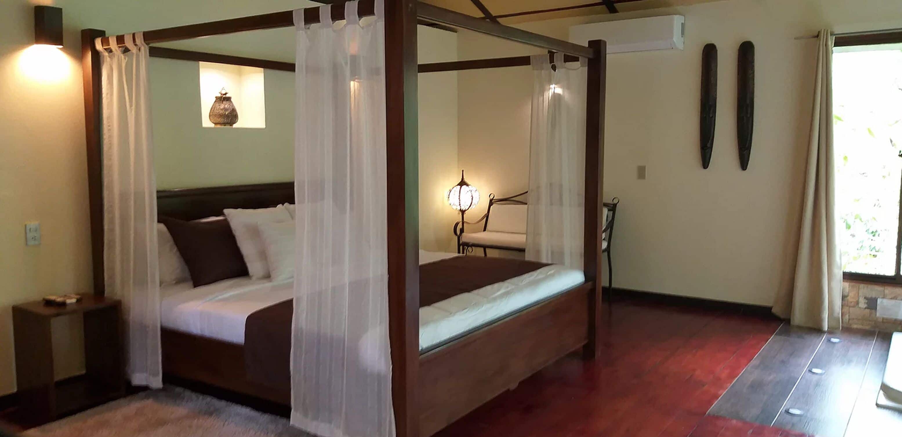 tropical suite with jacuzzi | 1 bedroom, free wifi, bed sheets