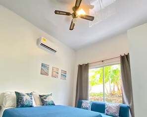 5 bedrooms, desk, iron/ironing board, travel cot