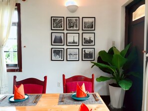 Sun Villa | In-room dining