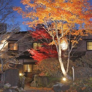 Exterior - Sawaemon (Chino)