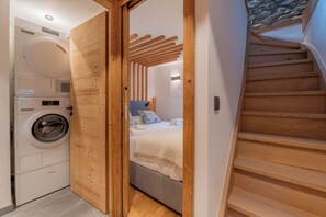 1 quarto, Wi-Fi de cortesia, roupa de cama