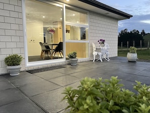 Terrace/patio - Veld View Bed & Breakfast (Tuakau)