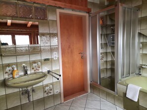 Towels, toilet paper