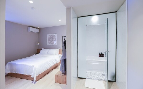 Wifi gratis y ropa de cama 