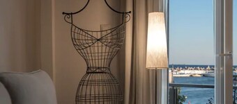 "Ioanna" bayview luxury apartment