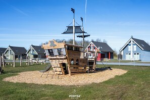 Children’s area - Krabbenkoje - Bathtub, Terrace, for 6 people (Büsum)