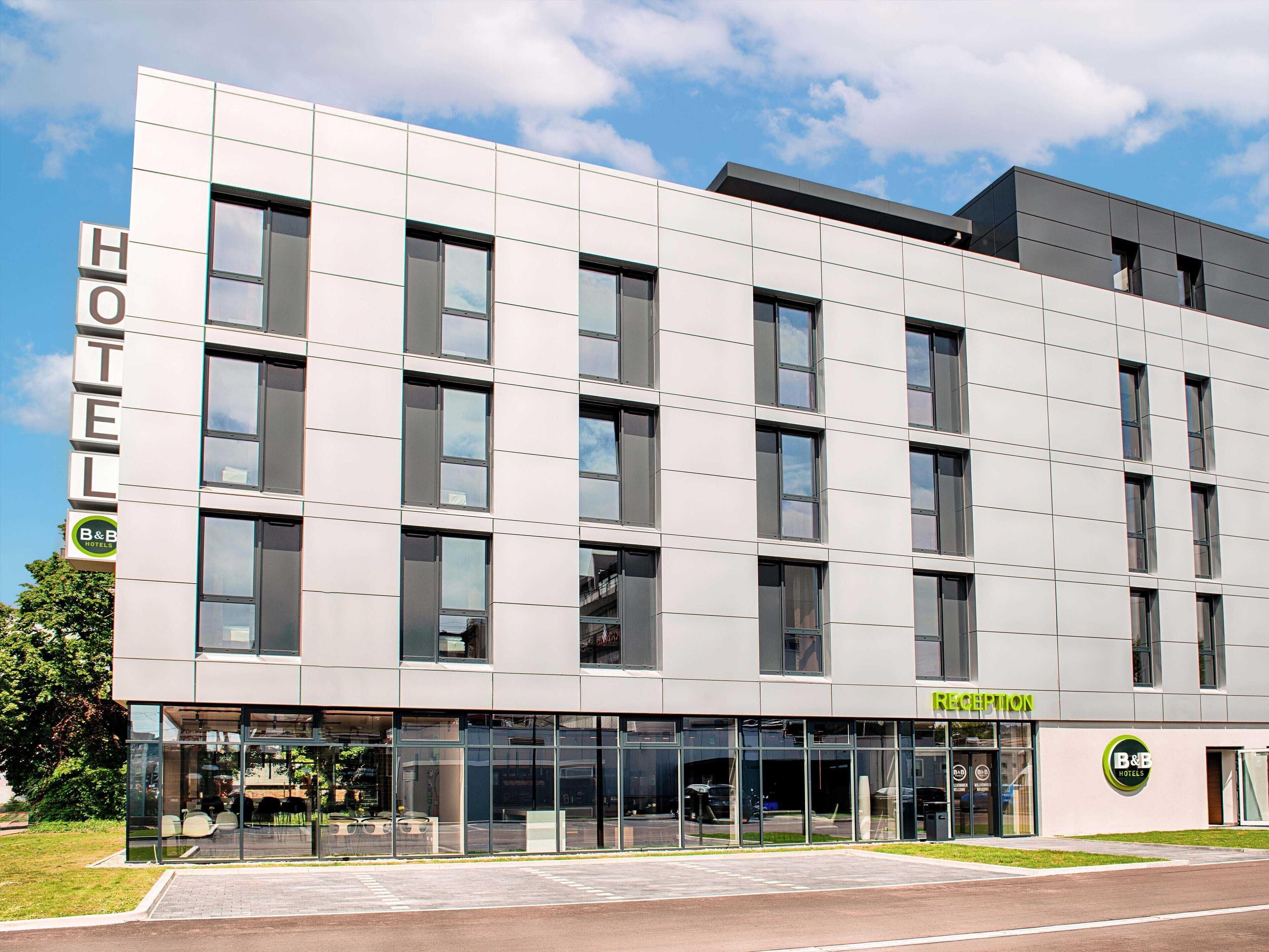 Foto - B&B Hotel Stuttgart-Neckarhafen