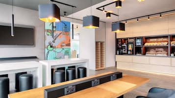 Daily buffet breakfast (EUR 13.9 per person)