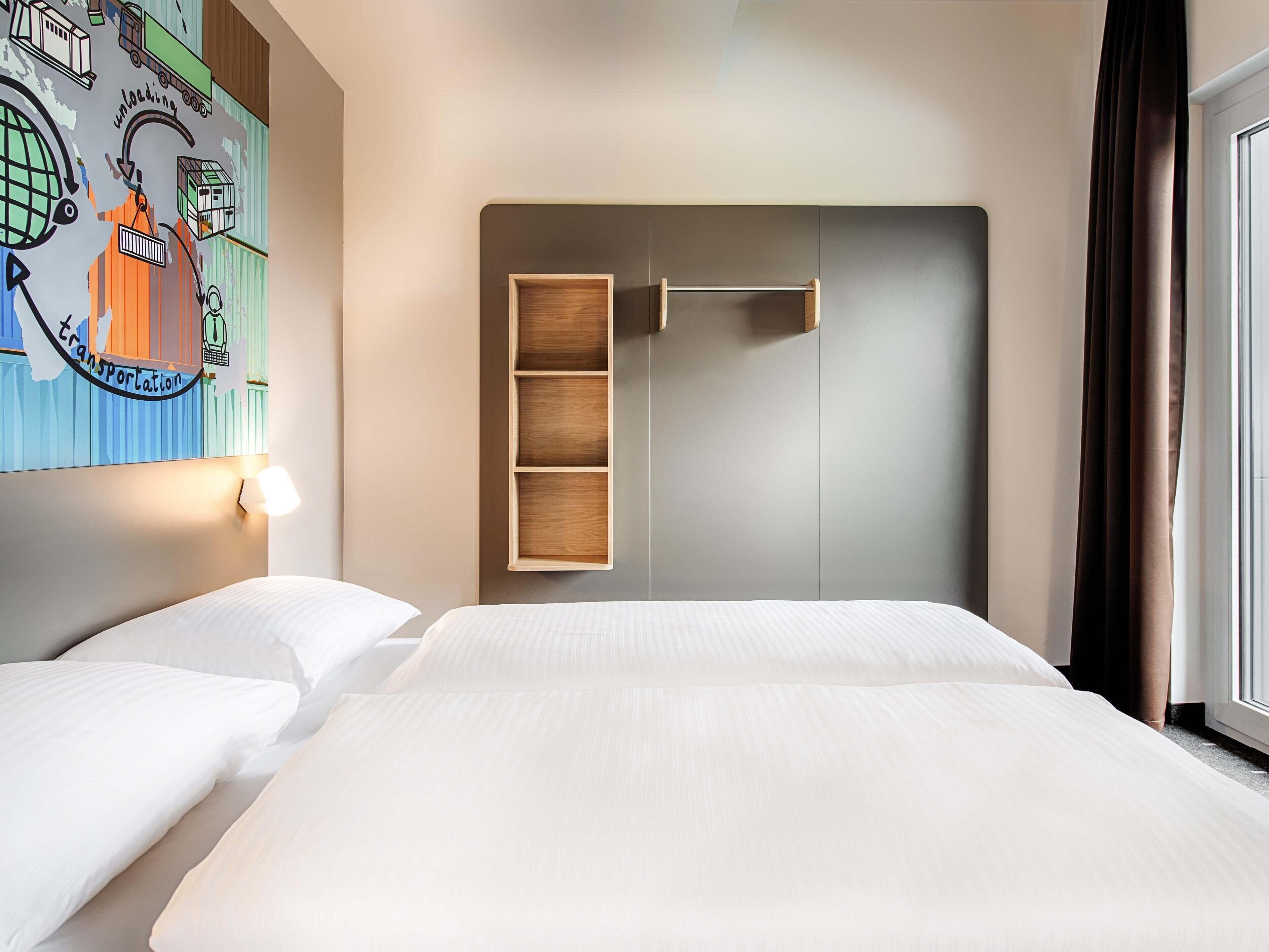 Foto - B&B Hotel Stuttgart-Neckarhafen