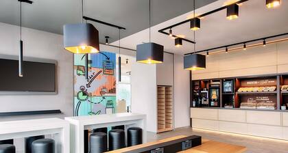 B&B Hotel Stuttgart-Neckarhafen