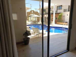 Outdoor pool - Santa Fe Los Cabos Hotel (Cabo San Lucas)