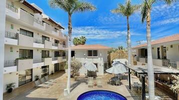 Alberca al aire libre