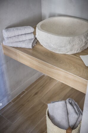 Haartrockner, Handtücher