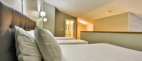 3 bedrooms, free WiFi, bed sheets