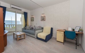 公寓 (Three Bedroom Apartment) | 住宿內部