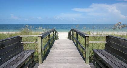 Beautiful gated condo with private beach access.