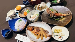 Thức ăn và đồ uống