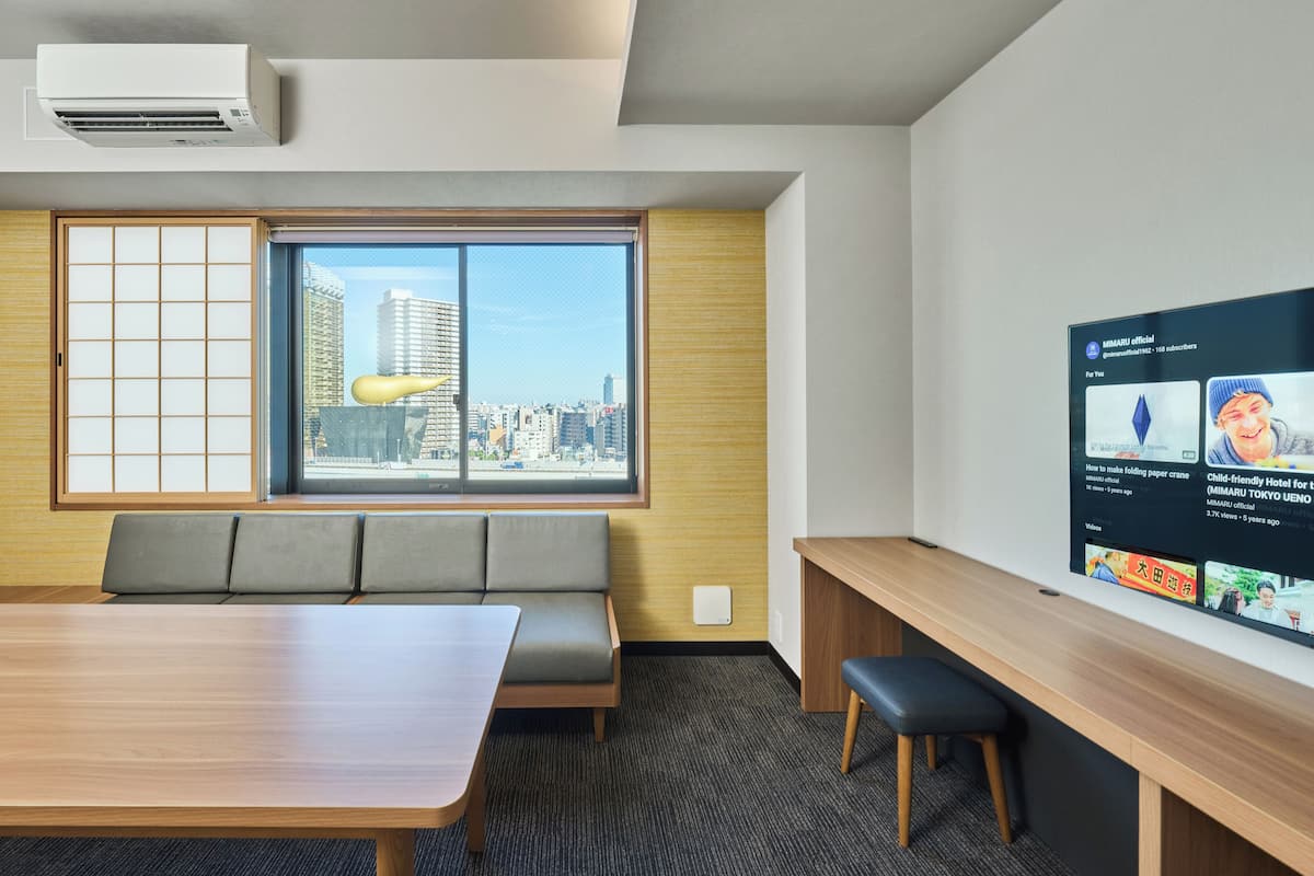 River View One-Bedroom Apartment | 오리/거위털 이불, 객실 내 금고, 책상, 무료 WiFi