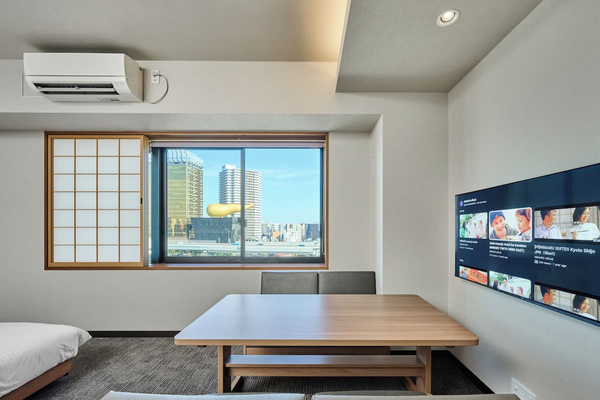 River View Family Apartment | 오리/거위털 이불, 객실 내 금고, 책상, 무료 WiFi