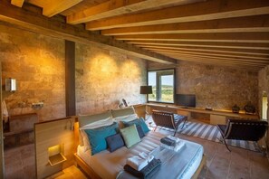 9 chambres, accès Internet, draps fournis