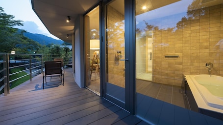 Terrace/patio. Hotel Sekisuien