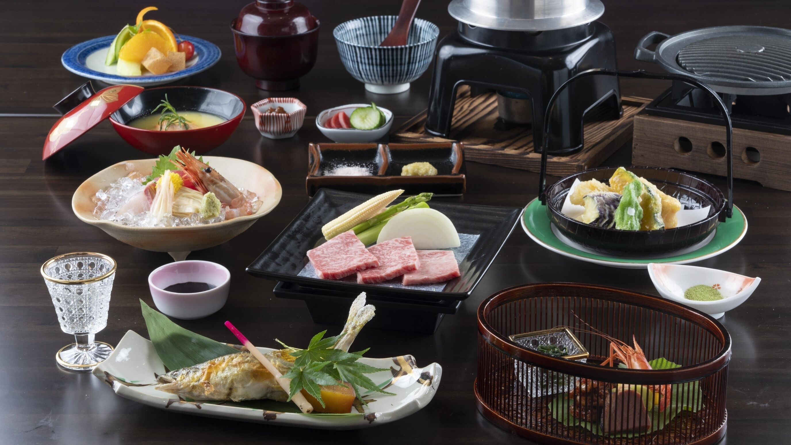 餐飲