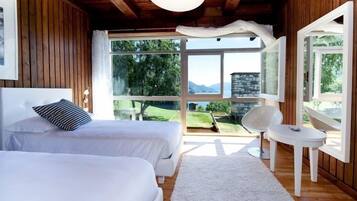 4 camere, accesso a Internet, lenzuola