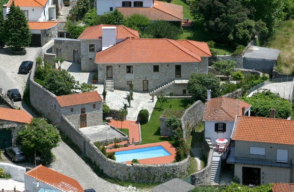 Exterior - Nice Villa in the countryside and beach for big families, sleeps 12 (Afife, Viana do Castelo)