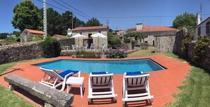 Pool - Nice Villa in the countryside and beach for big families, sleeps 12 (Afife, Viana do Castelo)