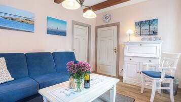 Tv, bøger, stereoanlæg