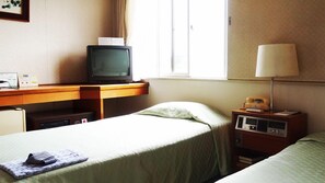 Room - Kawanoe Business Hotel (Shikokuchuo)