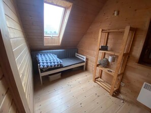 2 間睡房、熨斗/熨衫板、可攜式嬰兒床、免費 Wi-Fi