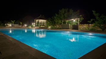 Seasonal outdoor pool
