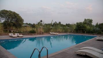 Seasonal outdoor pool