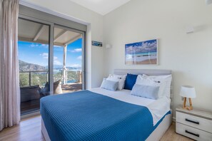 4 Schlafzimmer, Bügeleisen/Bügelbrett, Reisekinderbett, WLAN