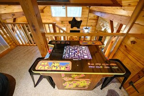 Spielezimmer
